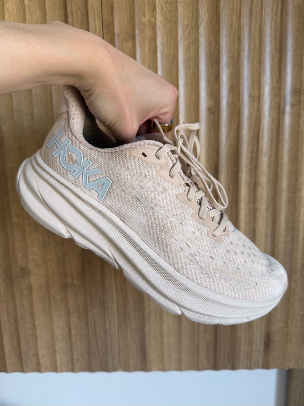 HOKA Clifton 9 Running Shoe Sneakers